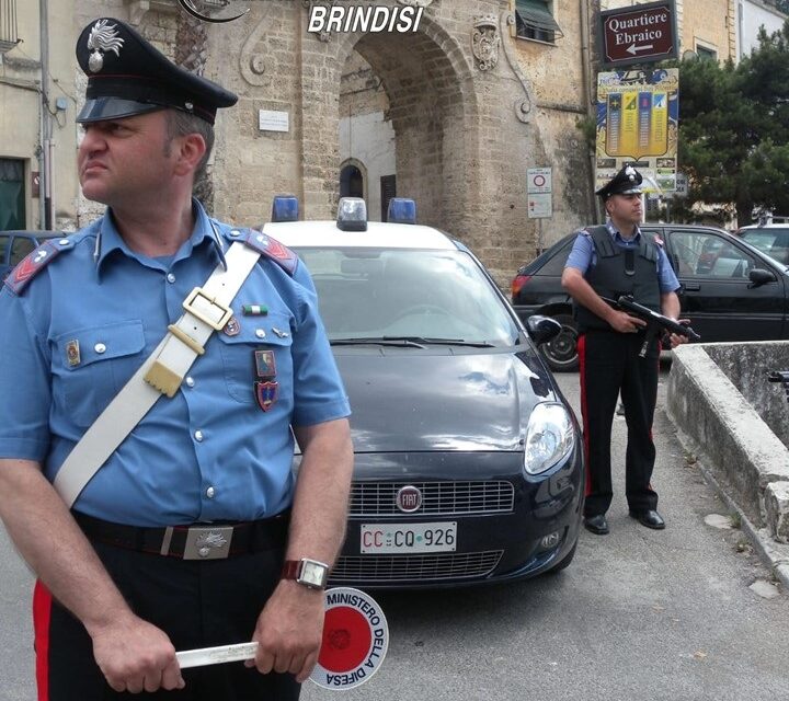 Sorpreso a commettere atti osceni all ’uscita dalla scuola,  arrestato dai carabinieri di Oria