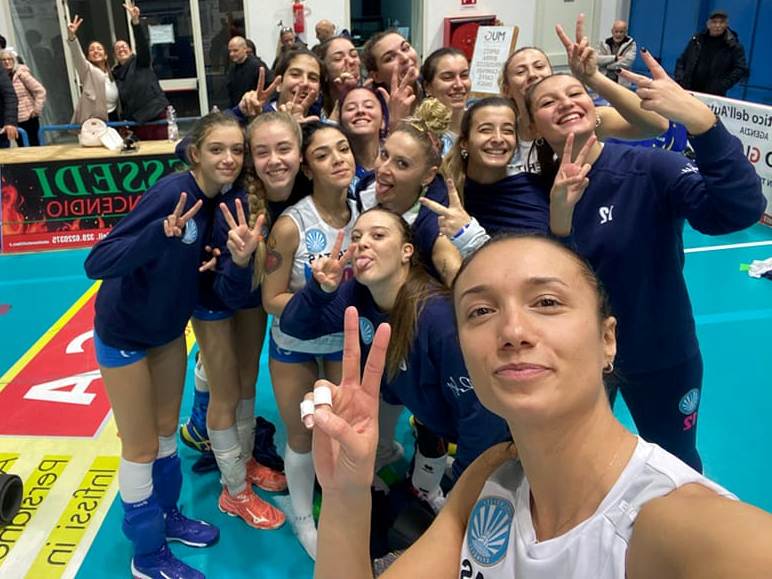 L’Aurora Volley Brindisi vince e accorcia in classifica