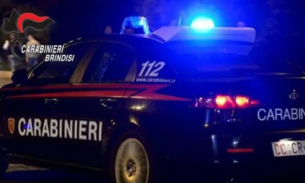 Latiano, pistola e munizioni occultate sul terrazzo di casa: un arresto