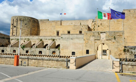 Dopo la cena di grandi, Confesercenti Brindisi sollecita l’apertura del Castello Svevo alle visite