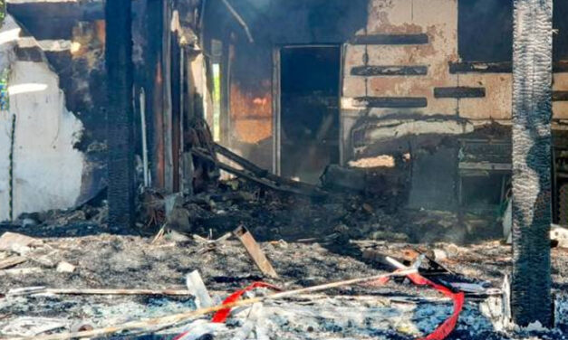 Ostuni, Casa in fiamme, una donna e sette cani salvati dai Carabinieri delle Squadre Operative di Supporto in contrada Villanova