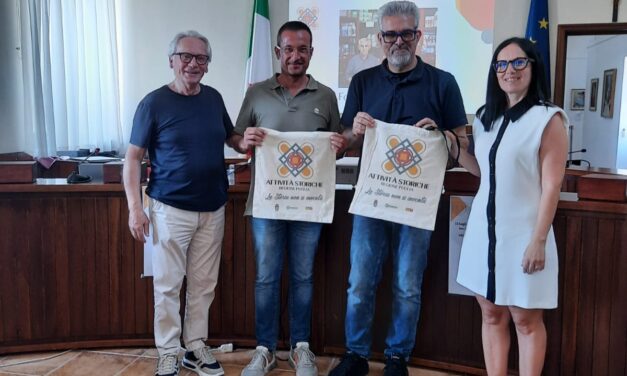 Attività storiche e di tradizione della Puglia, grande successo e folta partecipazione al meeting di Mesagne.