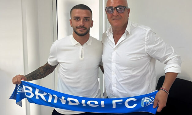 Calcio, Brindisi Fc ufficialmente iscritto in Serie D, intanto nella rosa di Mister Monticciolo arriva Saverio Dellino