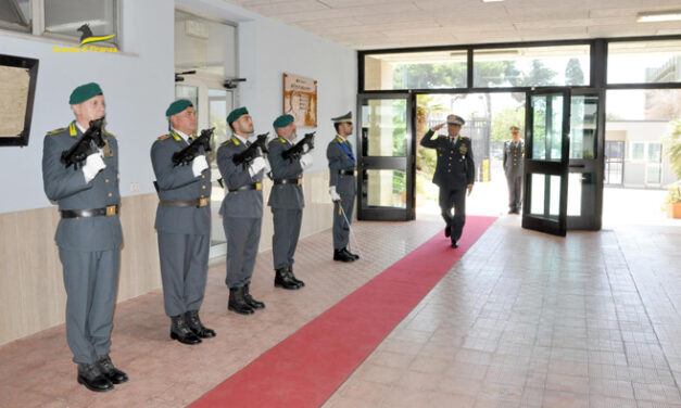 GDF, il Comandante Regionale Puglia, Generale Fabrizio Toscano, ha visitato il comando provinciale di Brindisi
