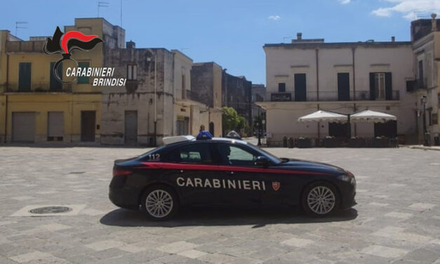 Francavilla Fontana, furti di auto e mezzi agricoli. Arrestate due persone accusate di furto aggravato, danneggiamento e riciclaggio