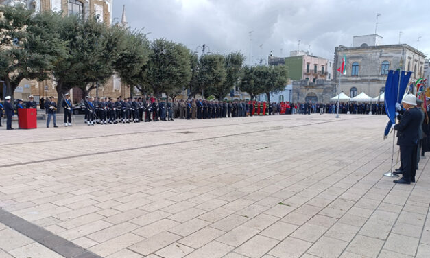 Brindisi, giorno dell’Unità Nazionale e Giornata delle Forze Armate, cerimonia di commemorazione in Piazza Santa Teresa