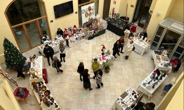 Botteghe High Tech, a Molo 12 Brindisi un omaggio all’artigianato artistico e digitale con la mostra