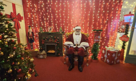 Natale a Fasano, inaugurata la Casa di Babbo Natale