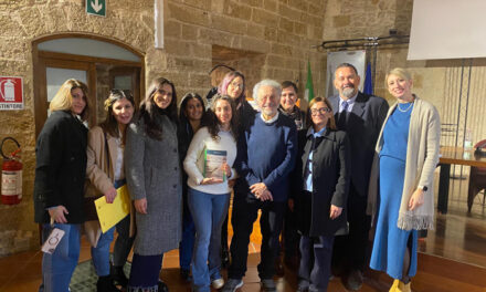 A Mesagne si è discusso sulle tematiche legate al trauma ed alla rinascita, un successo il seminario con Claudio Foti