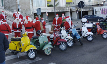 Vespa Club San Vito dei Normanni, Babbo Natale in corsia, visita tra i piccoli degenti di padiatria e quelli di neochirurgi da parte dei soci