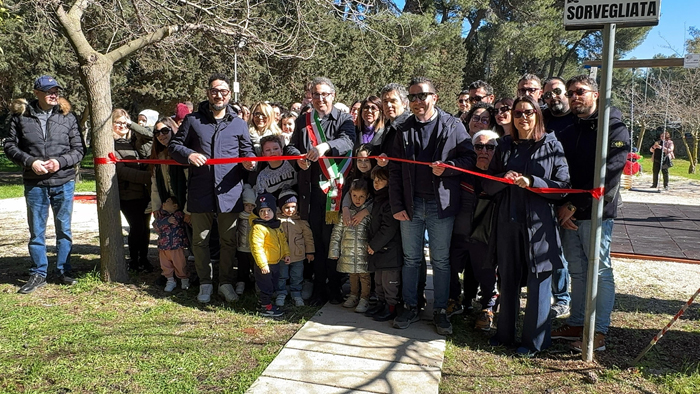 Inaugurato il nuovo parco giochi inclusivo nel Parco delle Colonne a Carovigno