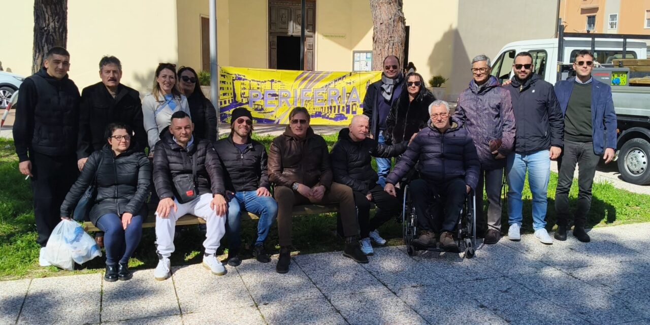 Associazione “Periferia” dona sei panchine al quartiere Paradiso